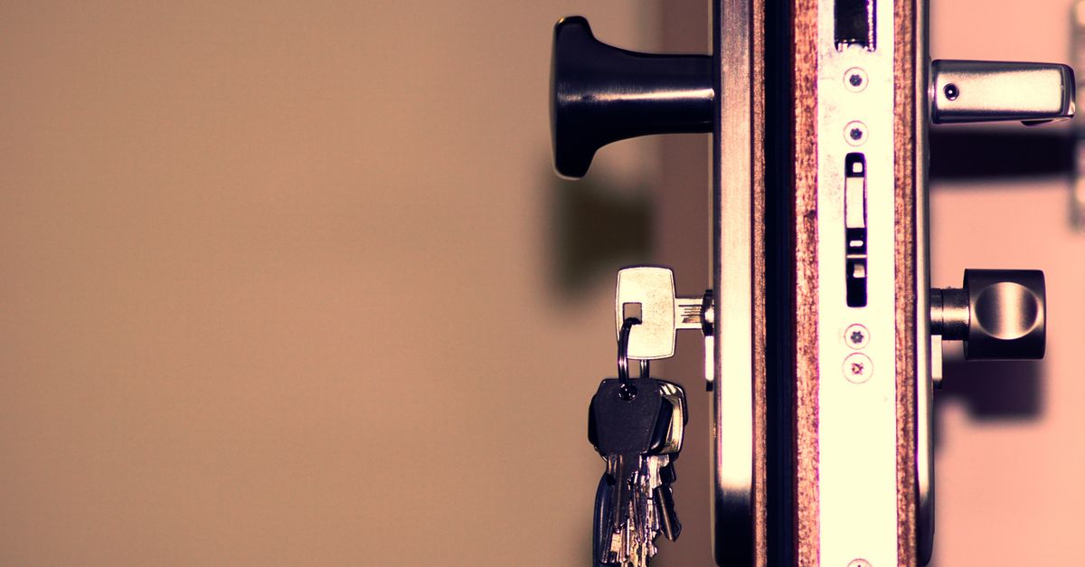 locksmith service technician — Jericho Tpke Locksmith
